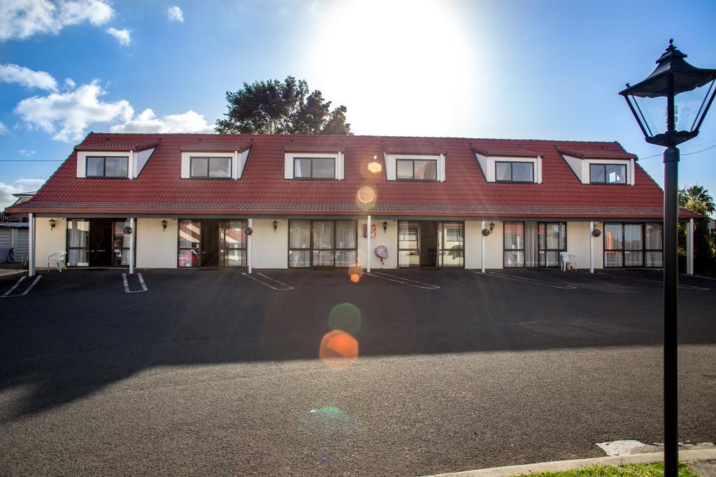 Bennetts Thermal Motor Inn Tauranga Exteriér fotografie