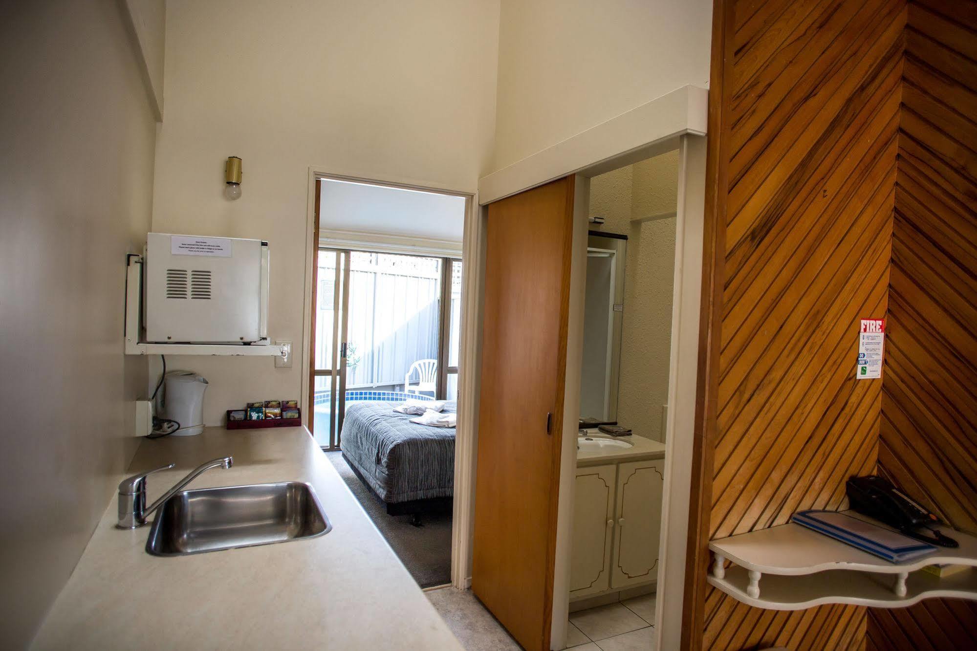 Bennetts Thermal Motor Inn Tauranga Exteriér fotografie
